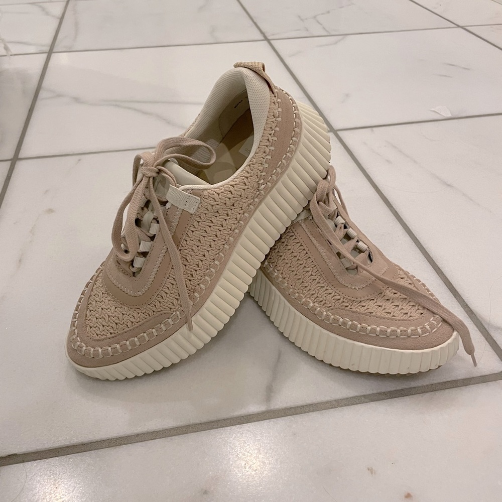 Dolce Vita Dolen Sneakers (Blush), 8.5